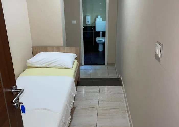 Hajduk Apartamento Klis